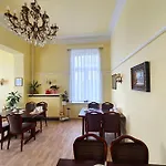 Knoepel Otel 3*