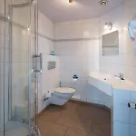 Otel Knoepel 3*