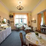 Otel Knoepel Wißmar