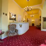 Hotel Knoepel 3*