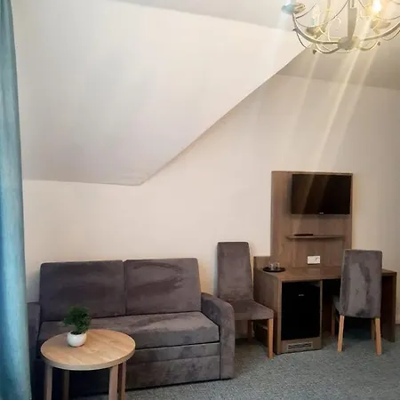 Knoepel Szálloda 3*