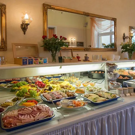 Knoepel Hotel
